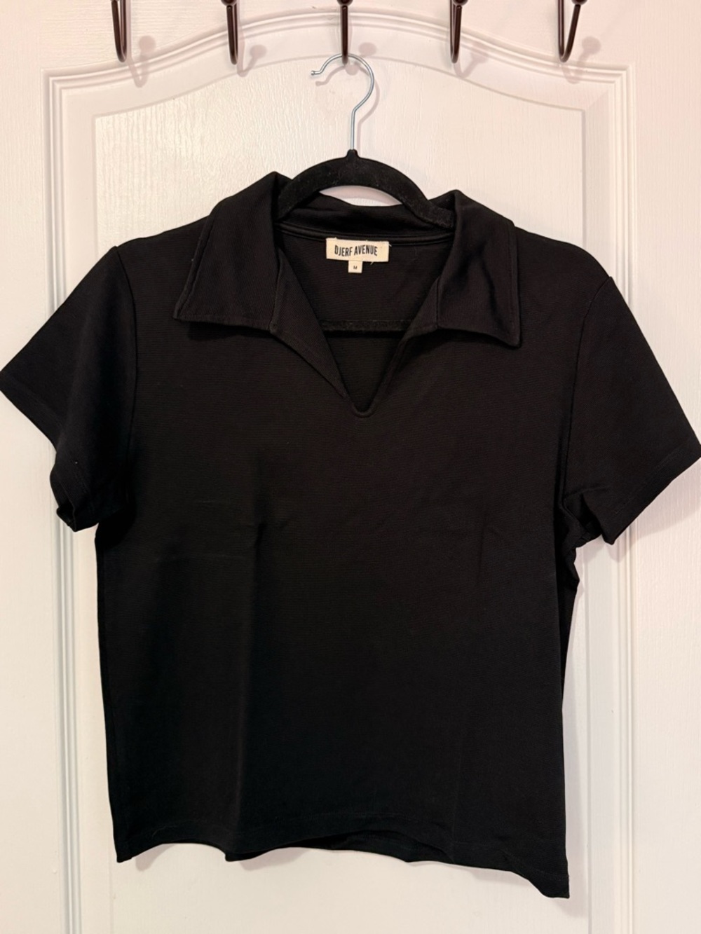 Djerf Avenue Black Short-Sleeve Collared V-Neck Tee